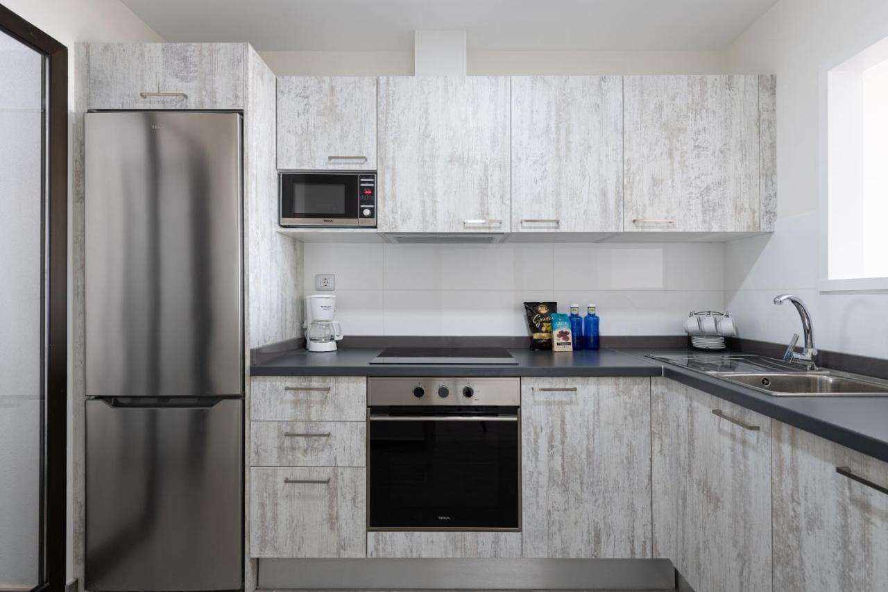 Homeforguest Apartamento En Residencia De Lujo Con Terraza Y Piscina La Guirra Eksteriør bilde