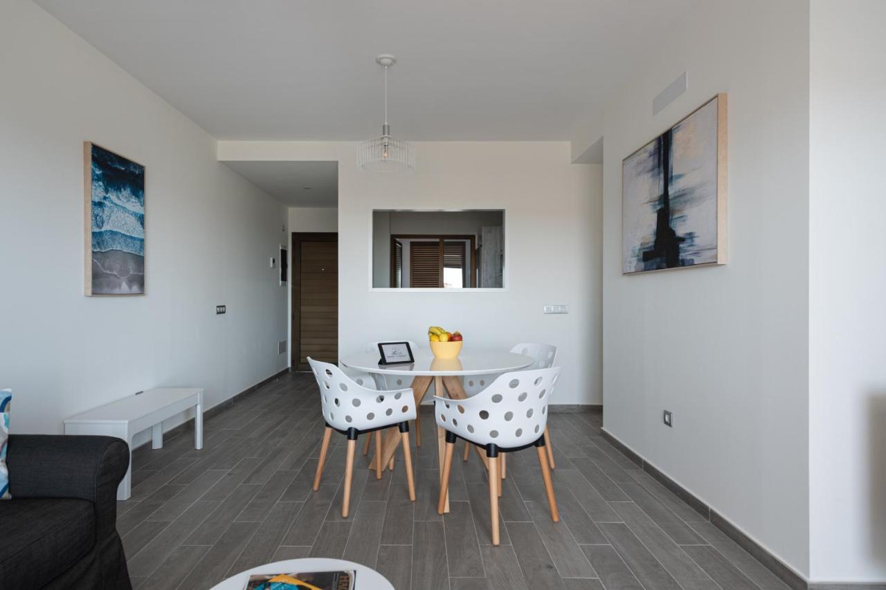 Homeforguest Apartamento En Residencia De Lujo Con Terraza Y Piscina La Guirra Eksteriør bilde